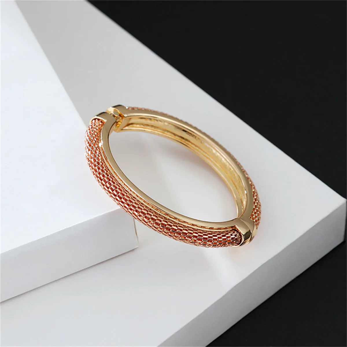 18K Gold-Plated Gauzen Bangle