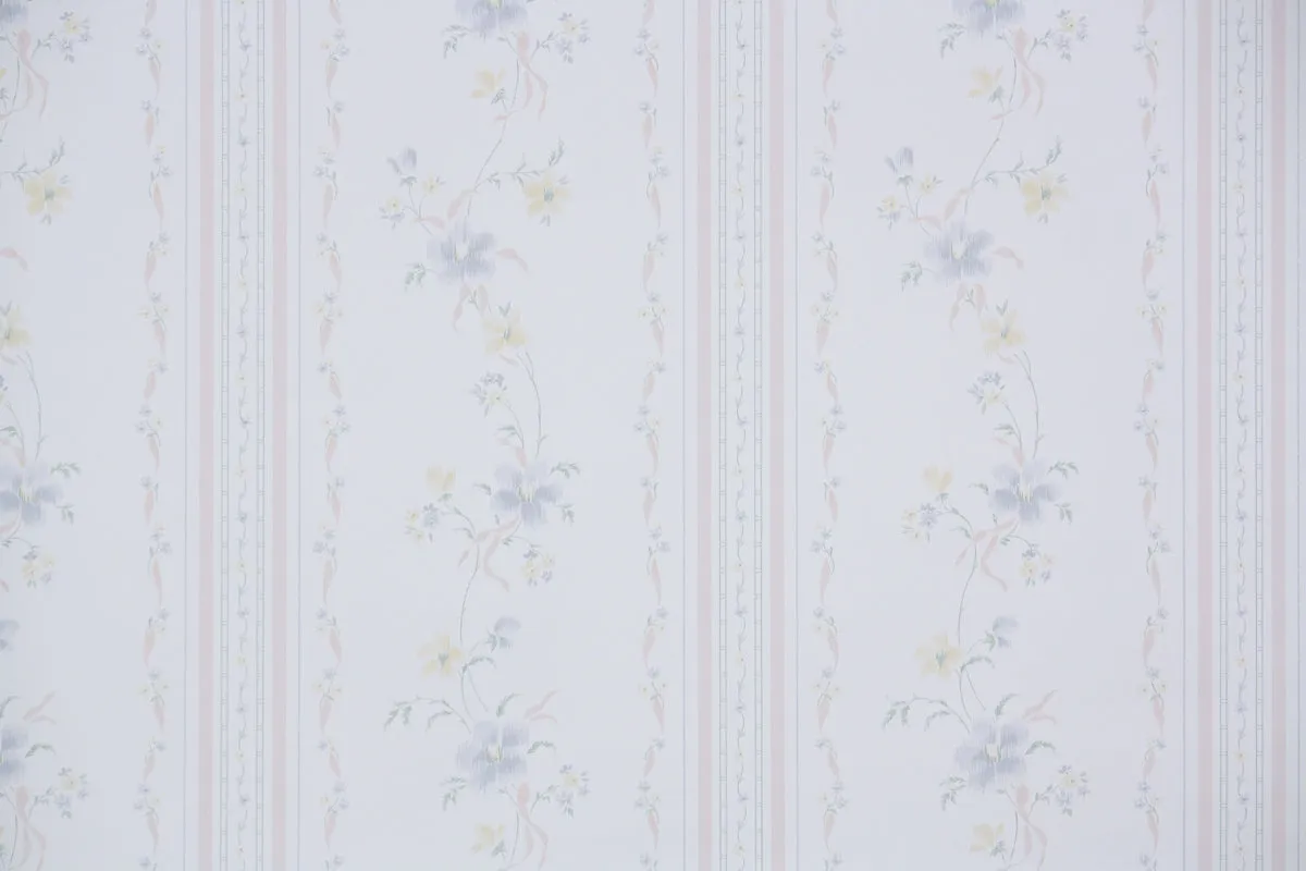 1980s | 1990s Floral Vintage Wallpaper