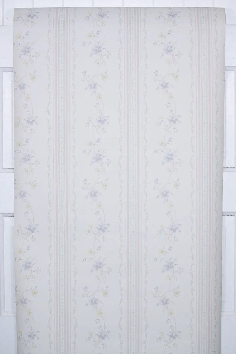 1980s | 1990s Floral Vintage Wallpaper
