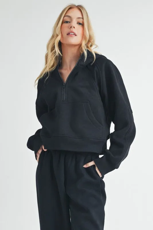 Aemi   Co Half Zip Raglan Sleeve Hoodie with Kangaroo Pocket