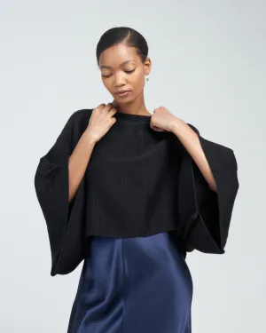 alpaca crop top - black