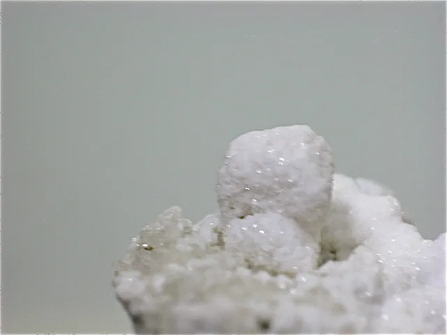Barite after Celestite, attr. Rosiclare Level, Ozark-Mahoning Company, Cave-in-Rock District Southern Illinois, Mined ca. 1960s - 1970s, Fowler Collection, Miniature 4.5 x 4.5 x 6.5 cm, $125. Online 07/08. SOLD.