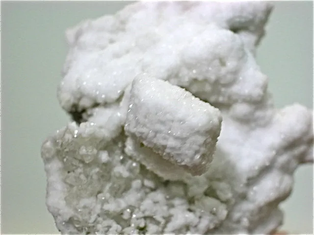 Barite after Celestite, attr. Rosiclare Level, Ozark-Mahoning Company, Cave-in-Rock District Southern Illinois, Mined ca. 1960s - 1970s, Fowler Collection, Miniature 4.5 x 4.5 x 6.5 cm, $125. Online 07/08. SOLD.