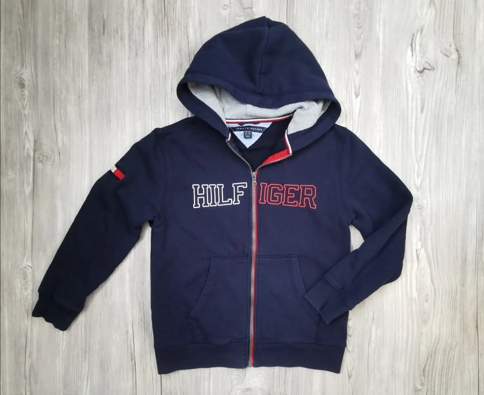 BOY SIZE MEDIUM (12/14 YEARS) TOMMY HILFIGER, Soft Zippered Hoodie EUC B33