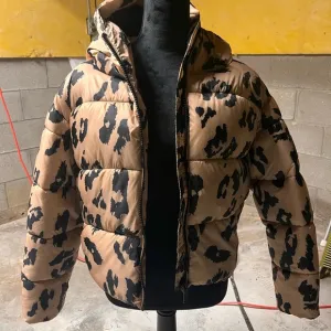Calvin Klein leopard print puffer