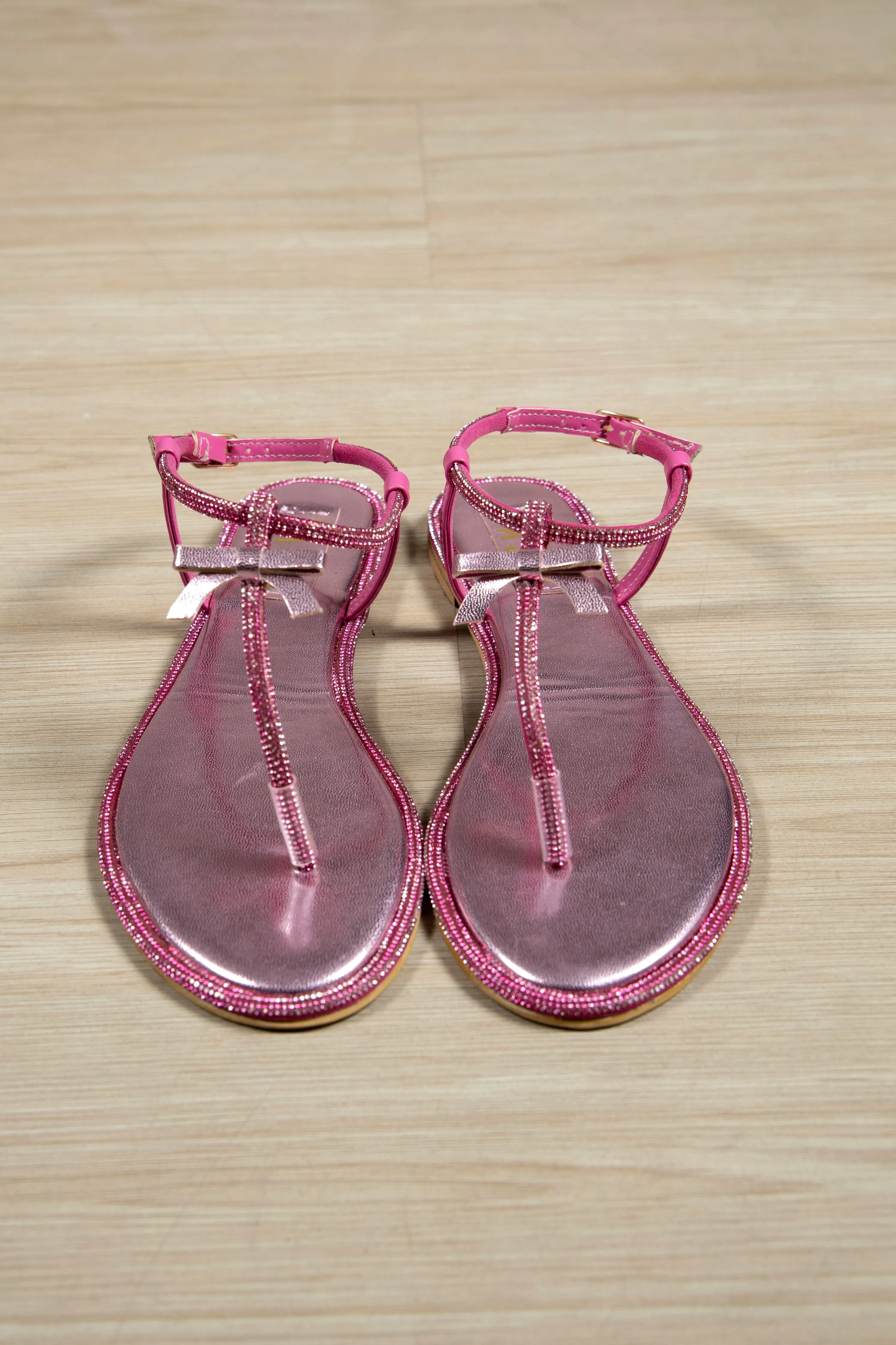 Caterina Crystal Thong Fushcia pink