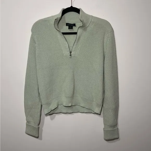 Club Monaco Women’s Mint Green Ribbed quarter zip 1/4 sweater in M