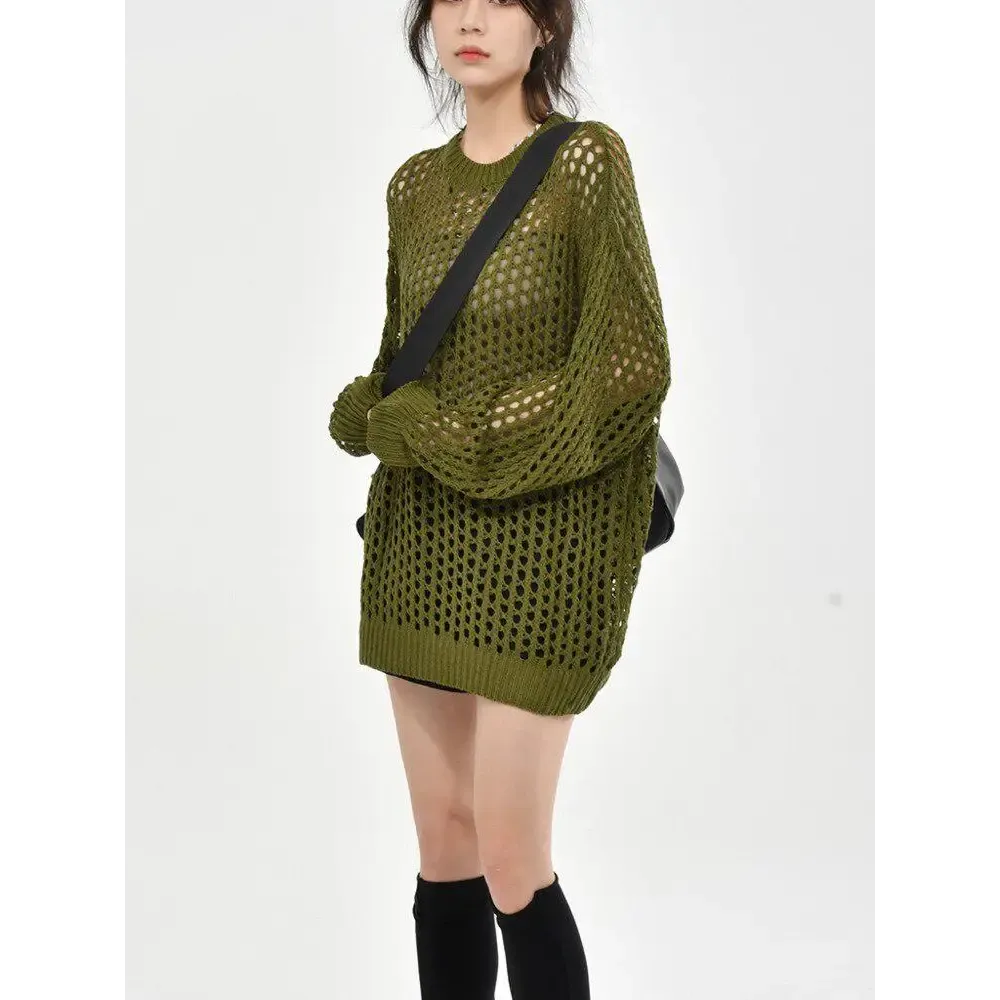 Crochet Knit Sweater Embracing Grunge Aesthetic and Comfort