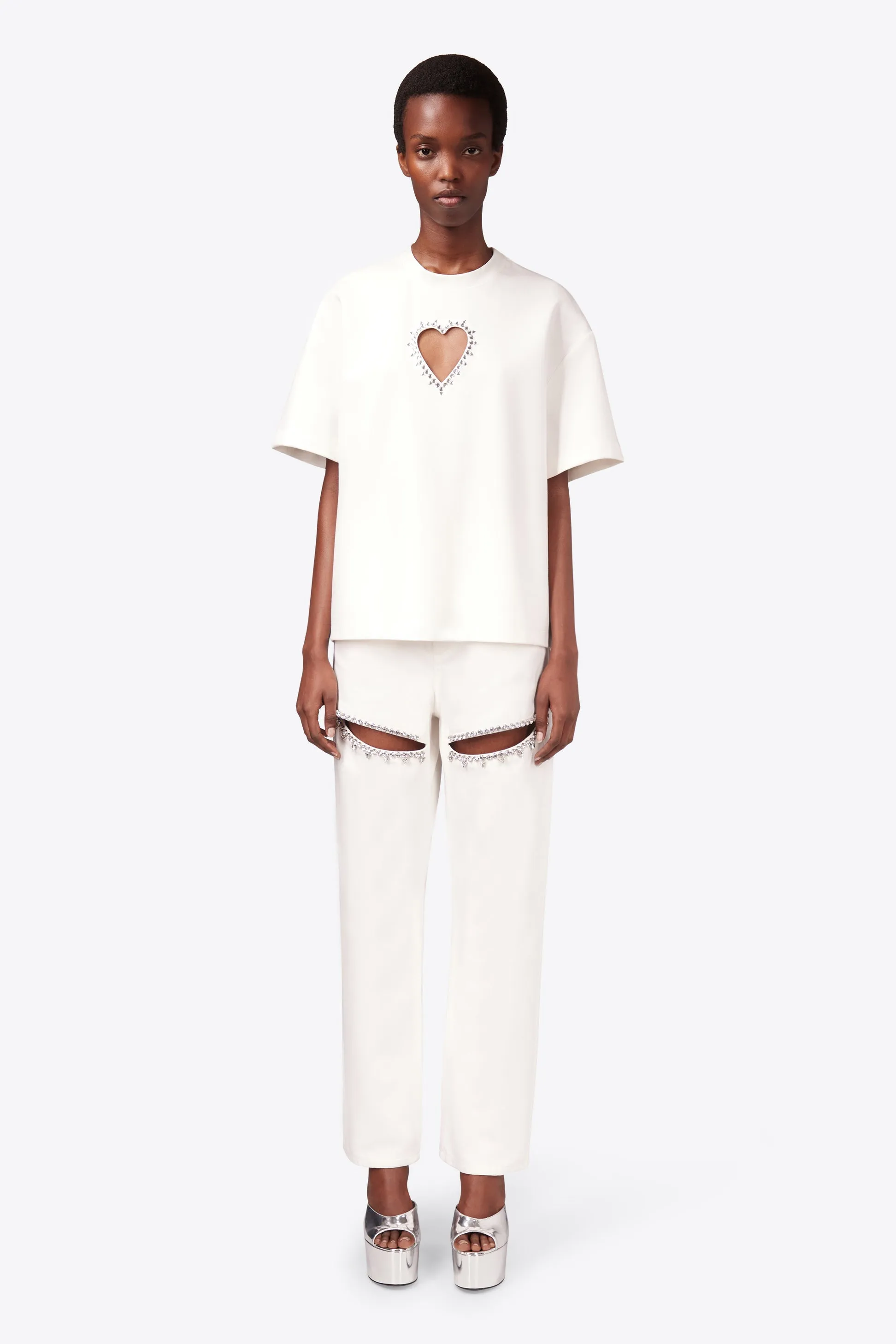 CRYSTAL HEART CUTOUT RELAXED T-SHIRT