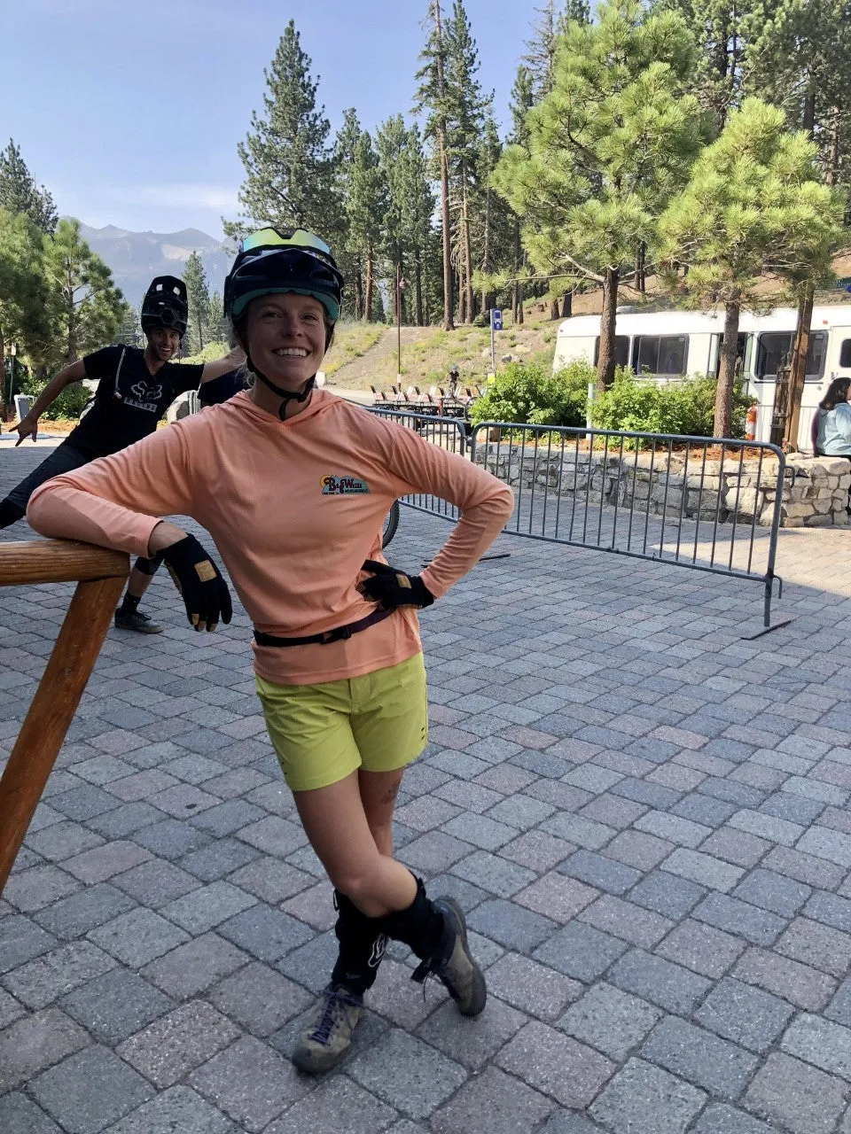 Desert Peach Sun Hoodie Pro