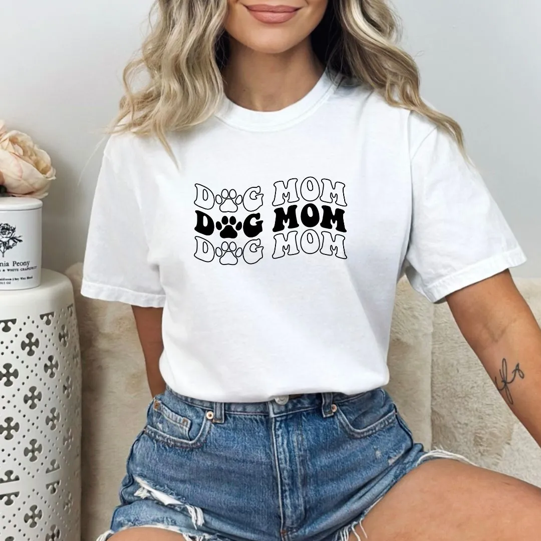 Dog Mom T-shirt