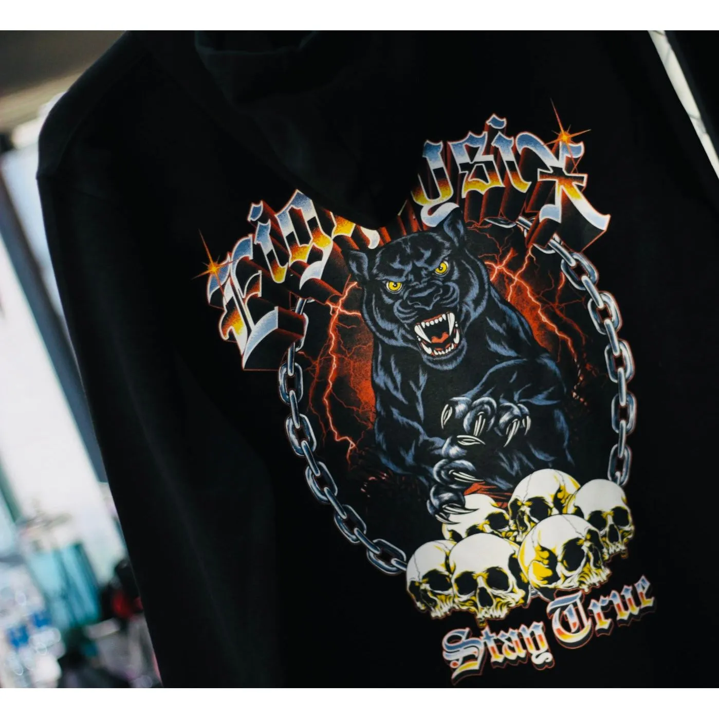 EIGHTY6 PANTHER SKULL HOOD - BLACK