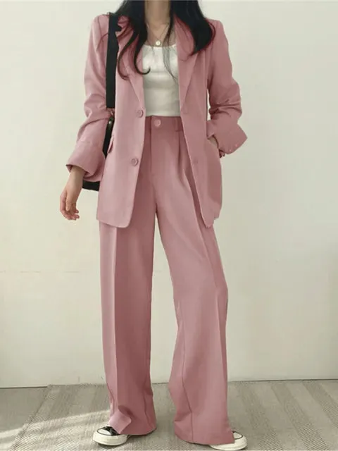 Fashionable Women's Tweed Suit