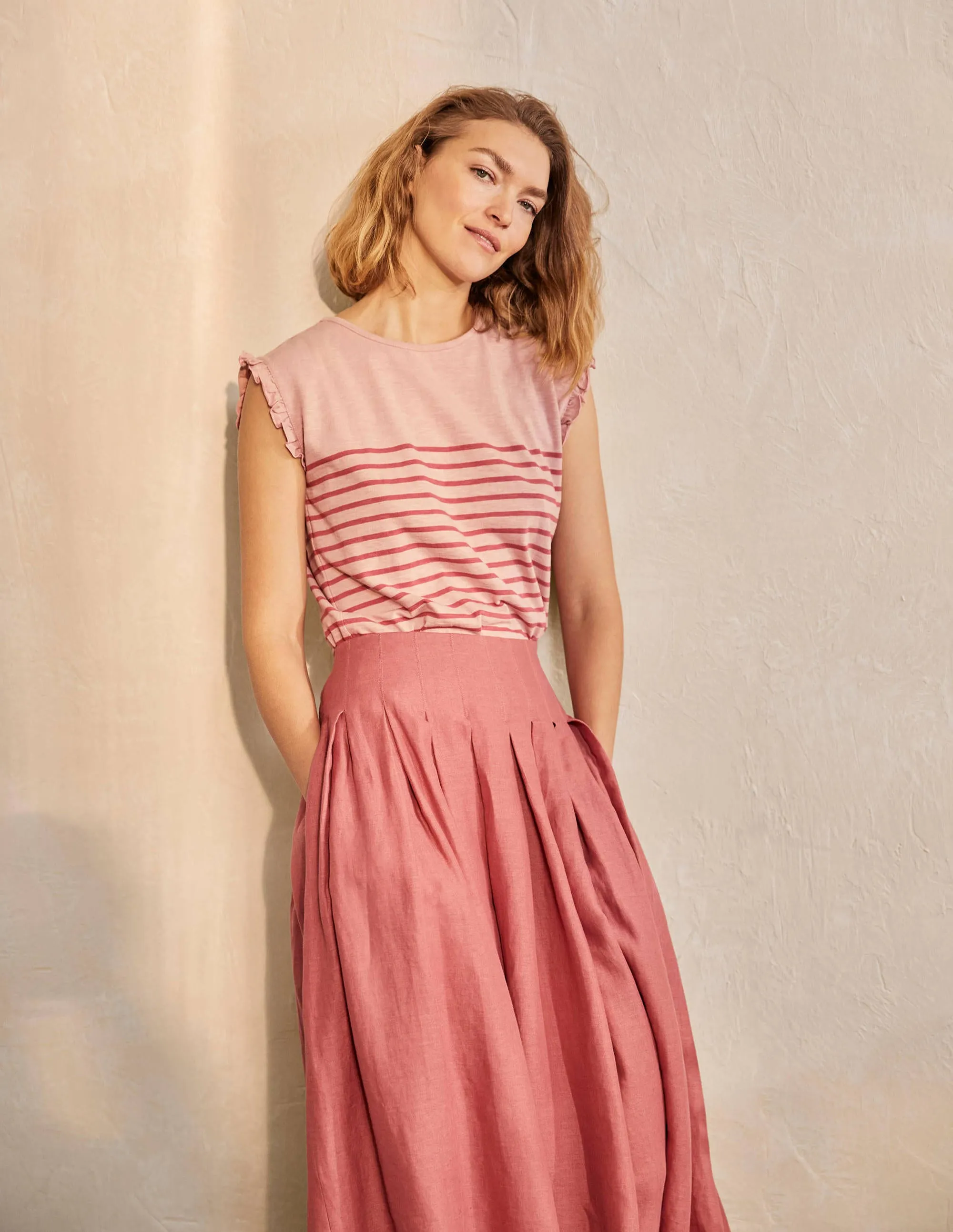 Faye Jersey Top-Milkshake/ Dusty Red
