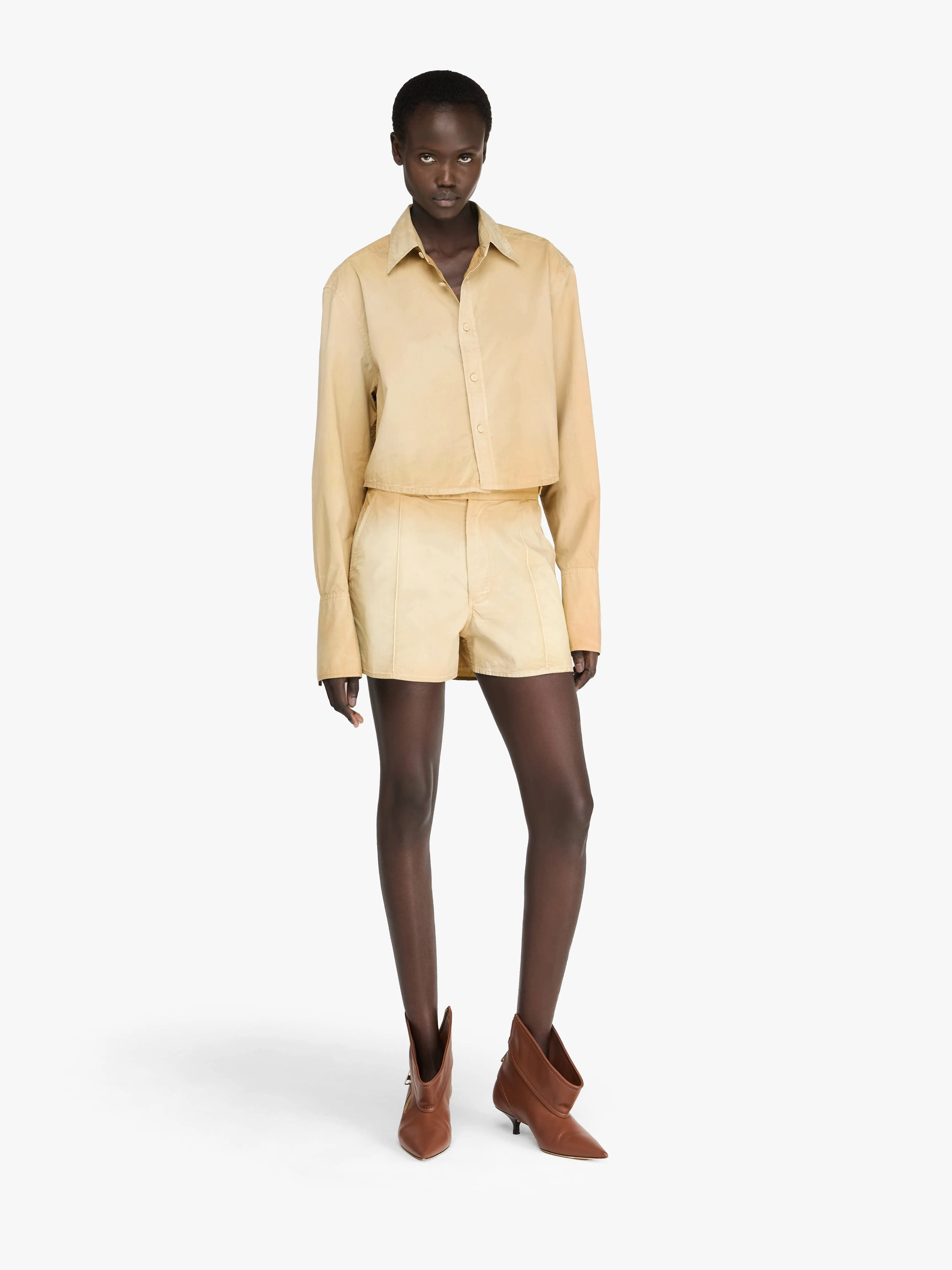 GARMENT DYED CROPPED SHIRT