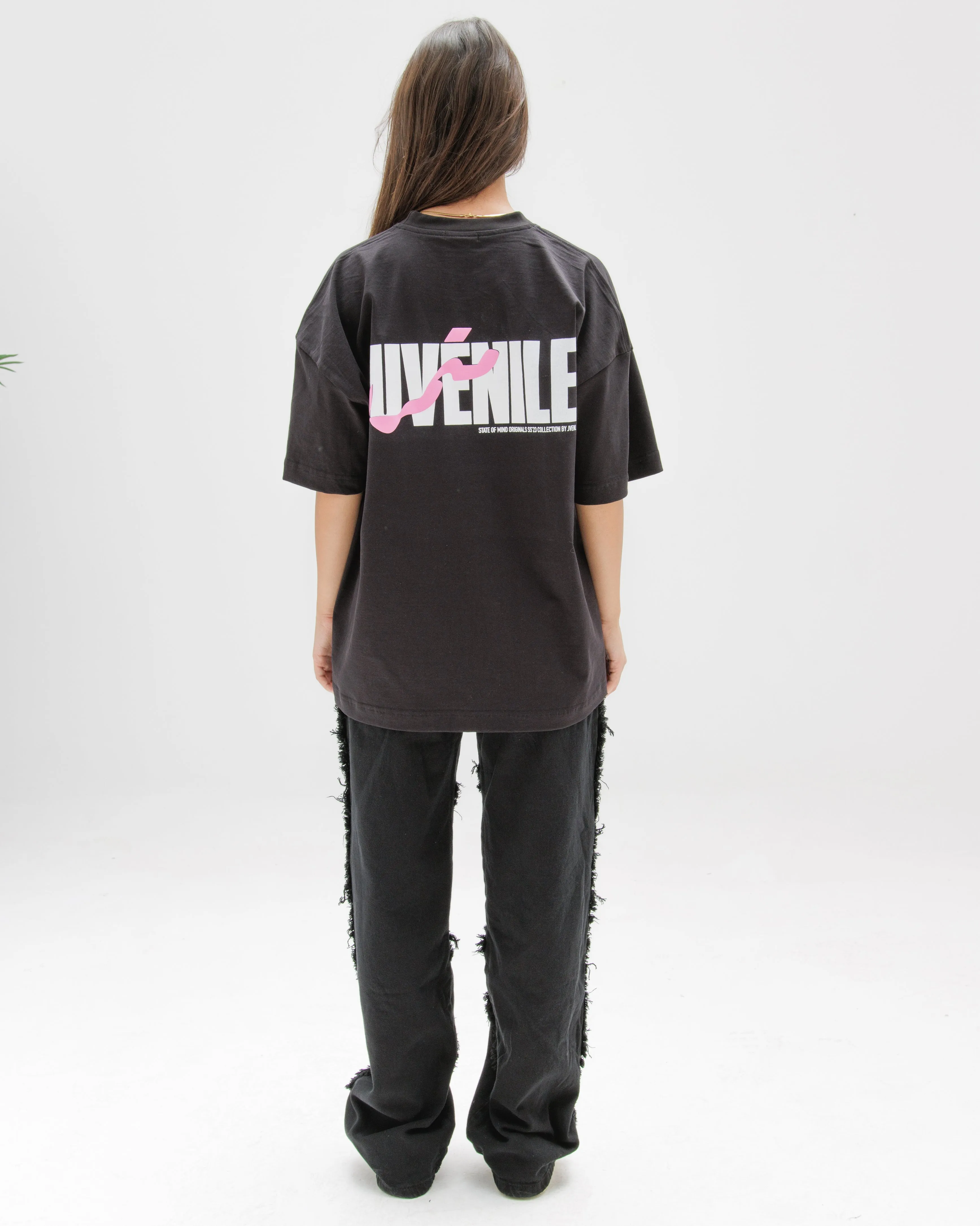 Motamared Noire Oversized tshirt