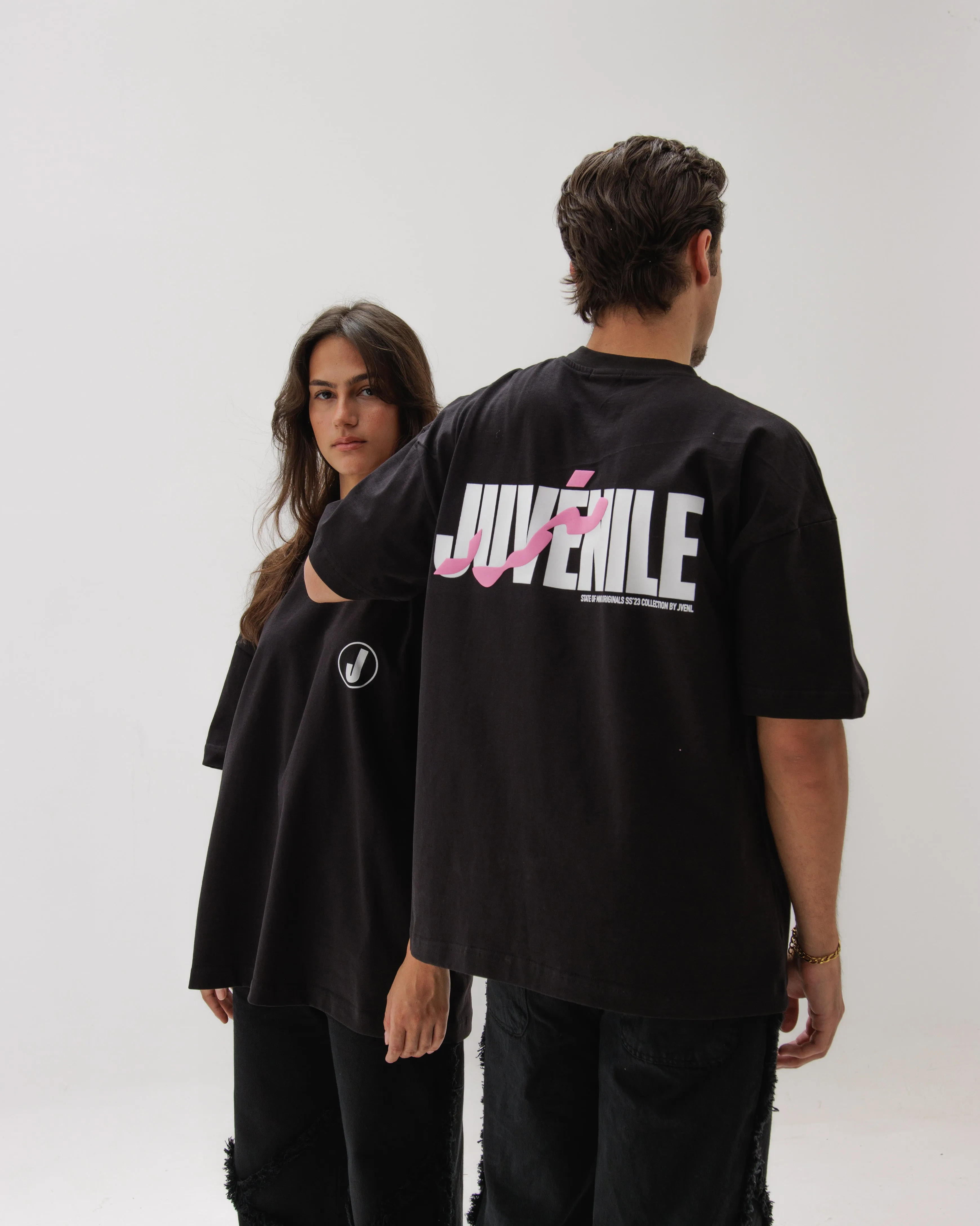 Motamared Noire Oversized tshirt