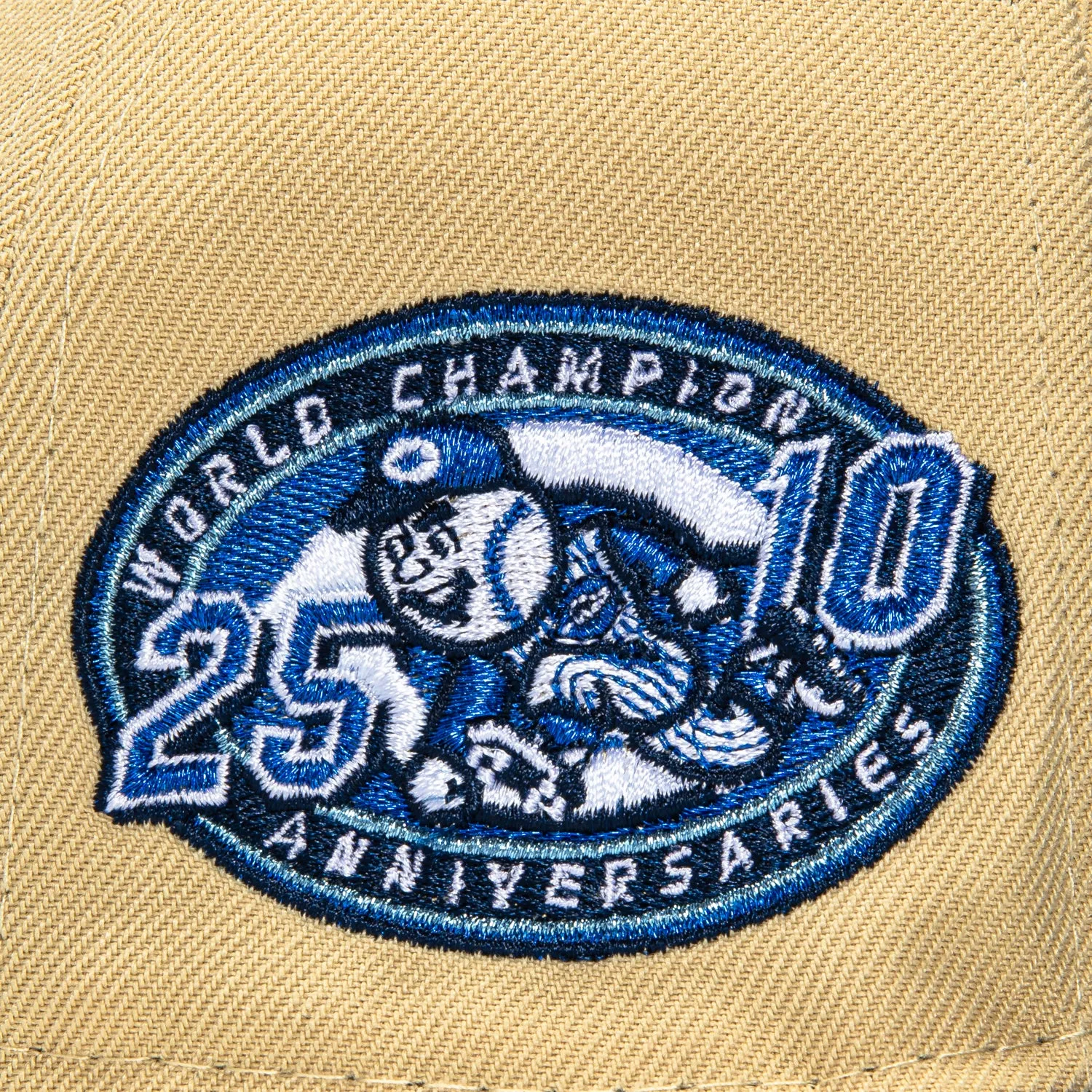 New Era 59Fifty Cincinnati Reds 25/10th Anniversary Patch Hat - Tan, Navy, Metallic Gold