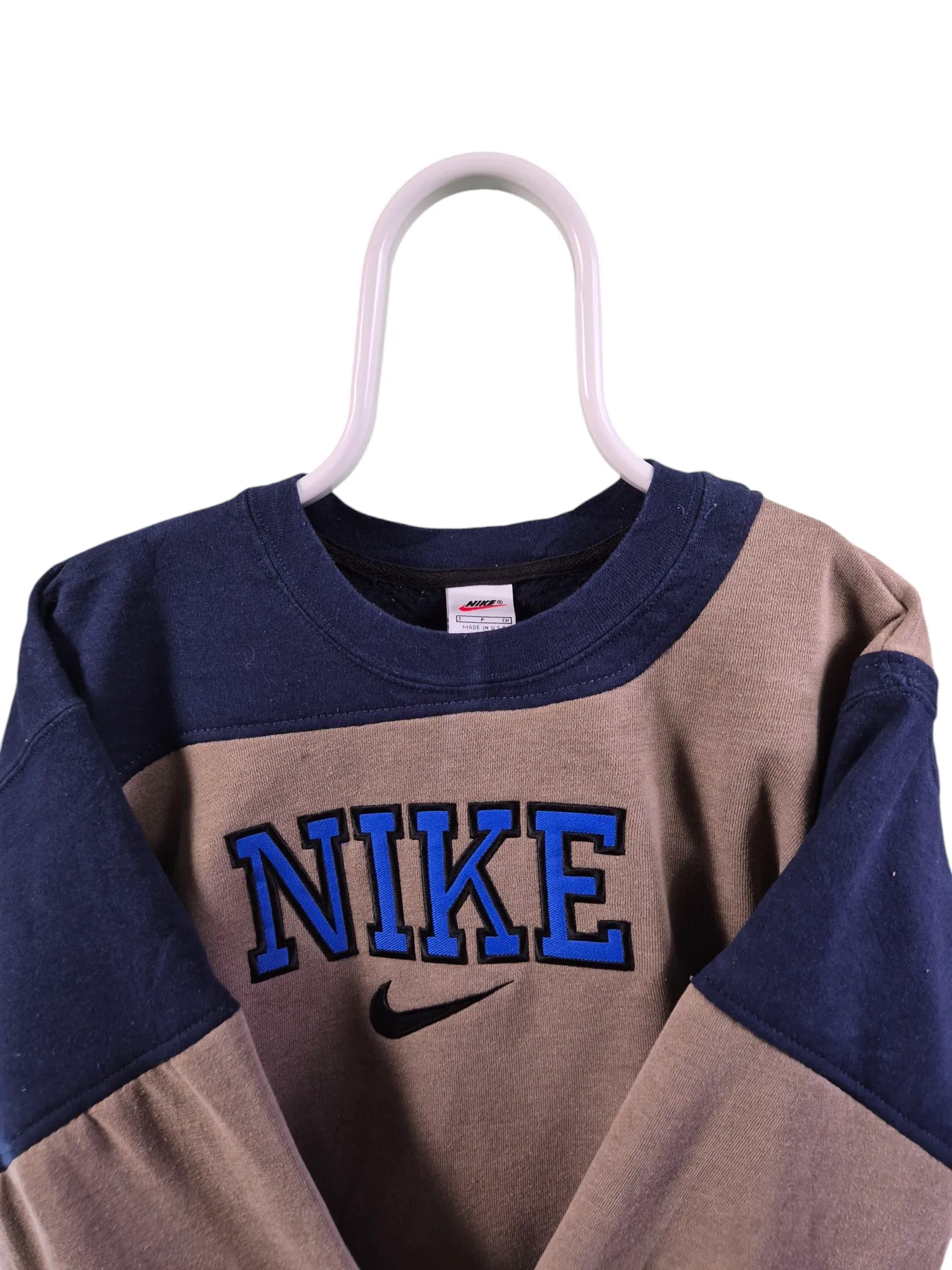 Nike 90s spell out rework sweater maat S