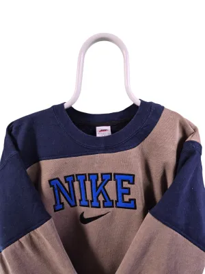 Nike 90s spell out rework sweater maat S