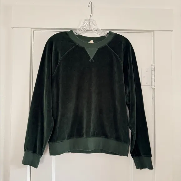 NWT Pact Organic Cotton Velour Crew Neck Sweatet in Mountain Green