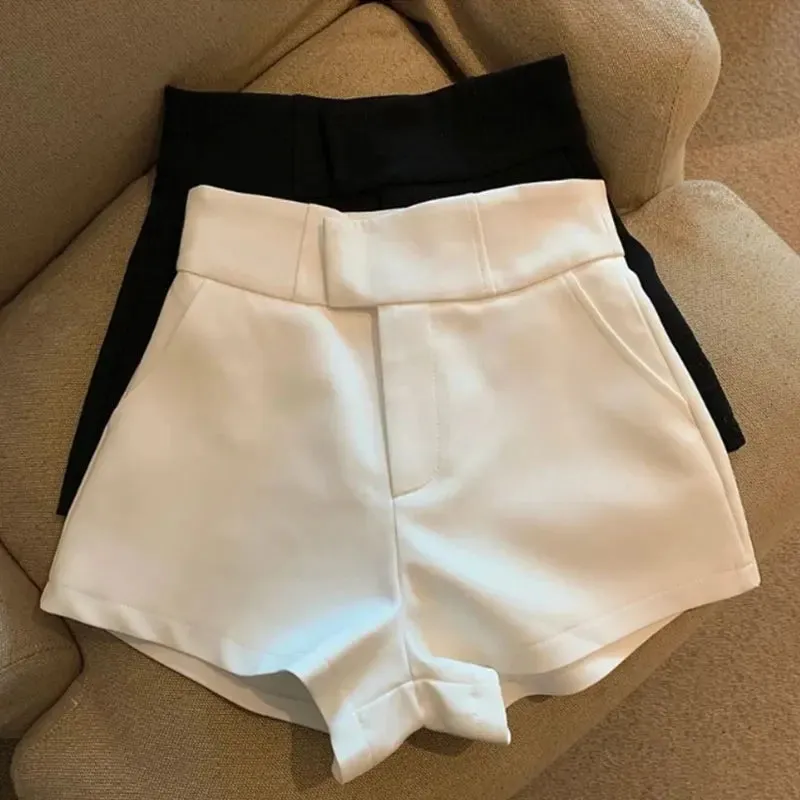 Obsidian Phoenix Women's Luxury High-Waisted Black Shorts - A-Line Slim Fit Harajuku Elegance for Casual and Sexy Looks