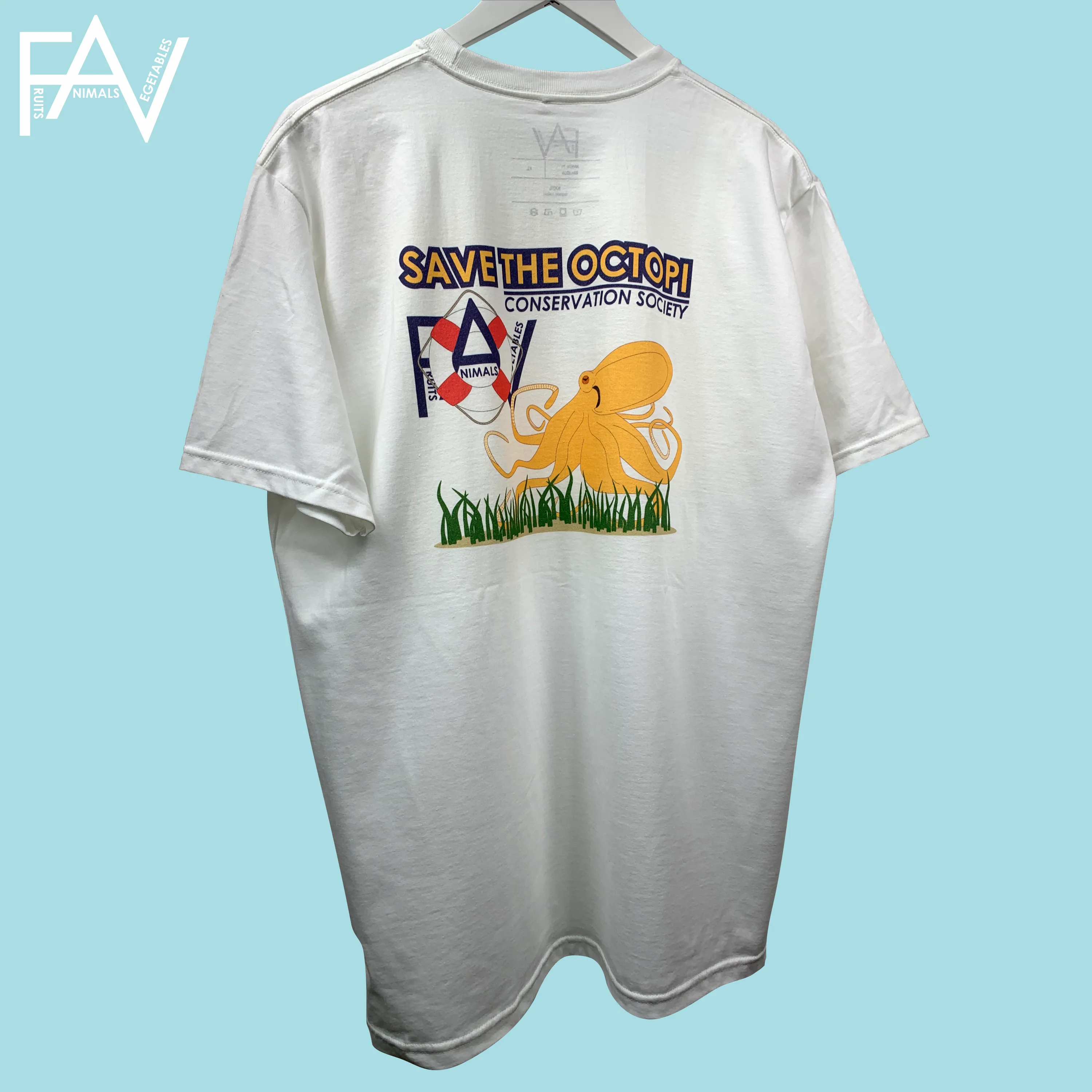 Octopus - White Organic Heavyweight T-Shirt