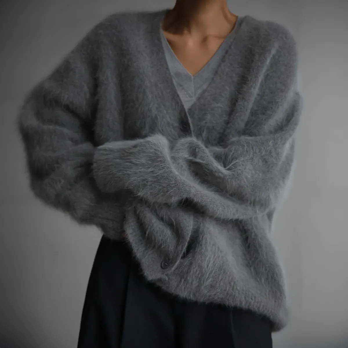 Oversized women's vest made of mohair - soft button closure