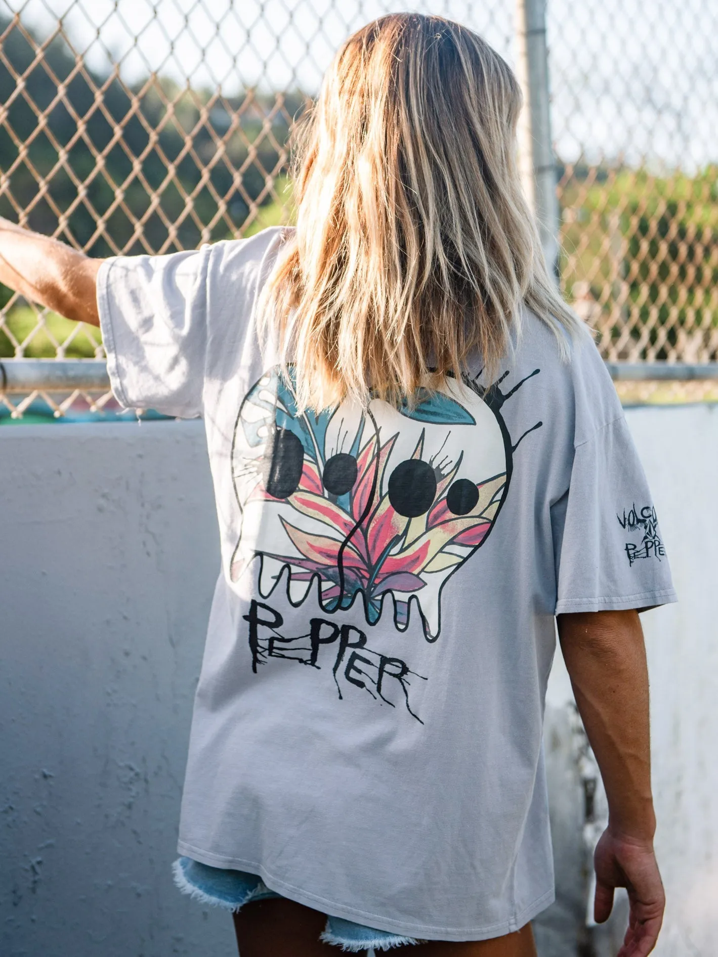 Pepper T-Shirt - MOONBEAM