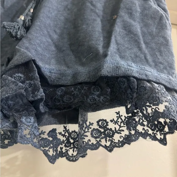 POL stretchy blue Shirts with Lacy thigh detail size M