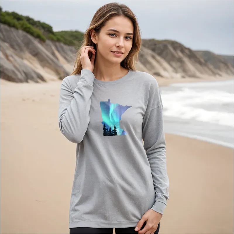 "Minnesota Northern Lights" Relaxed Fit Long Sleeve Unisex T-Shirt