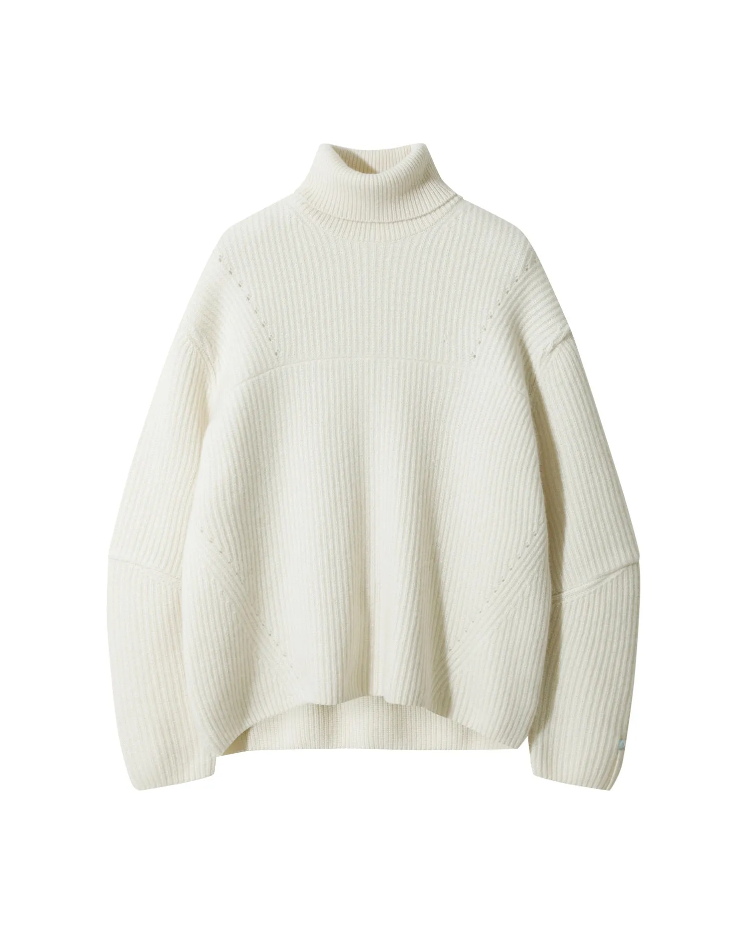 Soft Snow Turtleneck