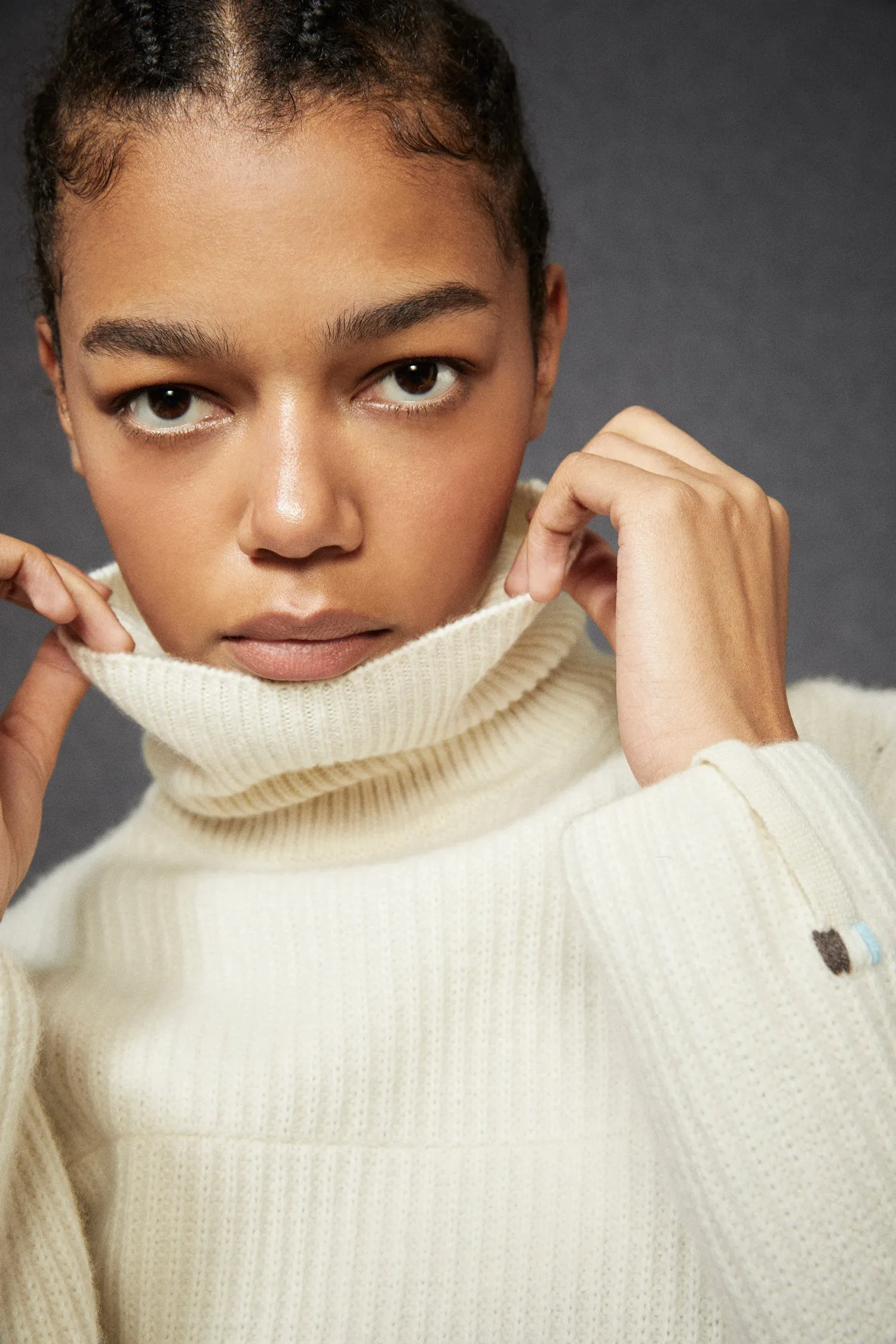 Soft Snow Turtleneck