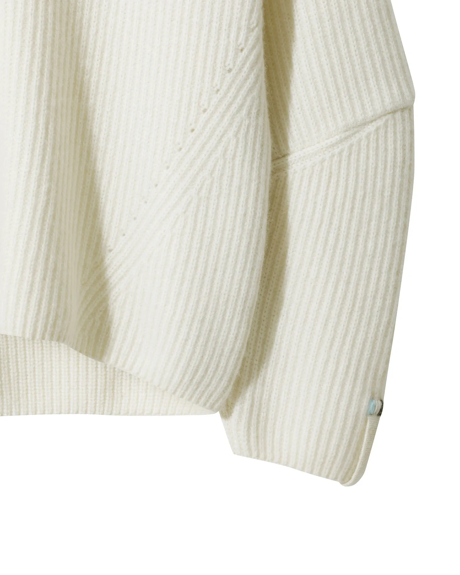 Soft Snow Turtleneck