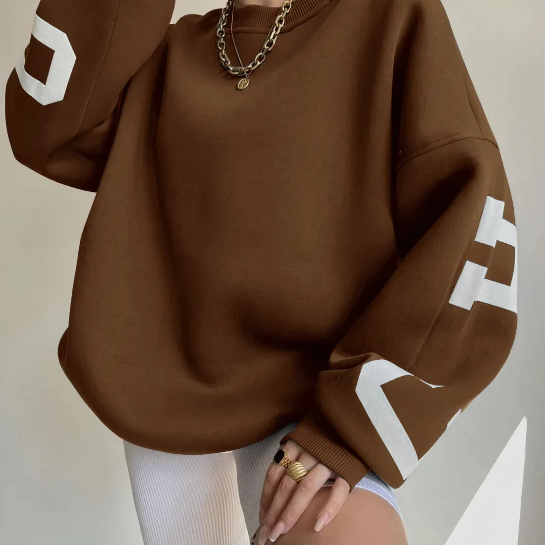 Stylish Evania Women's Jumper for Chilly Weather