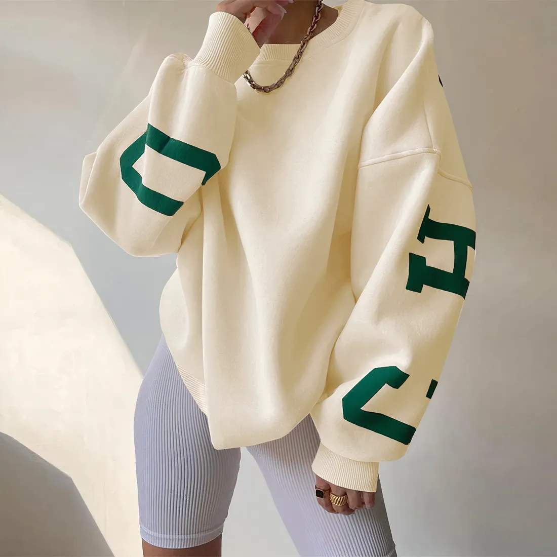 Stylish Evania Women's Jumper for Chilly Weather