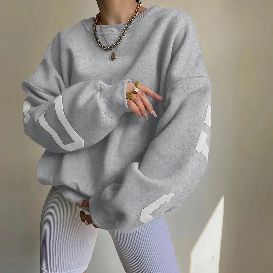 Stylish Evania Women's Jumper for Chilly Weather