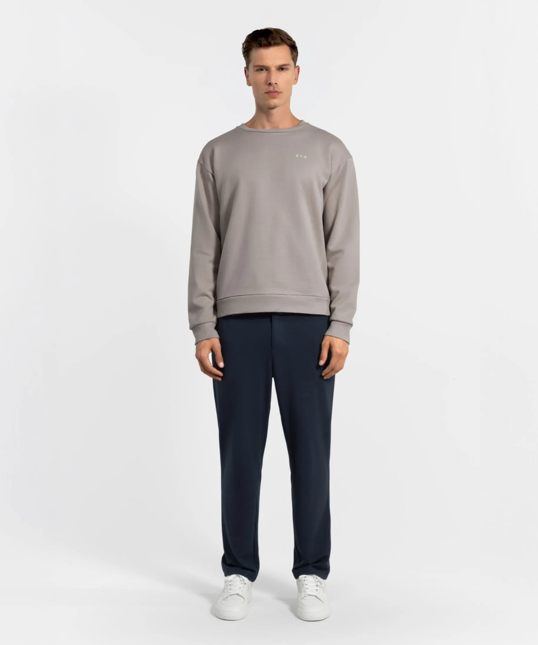 SW 01 Essence Logo Ash Grey