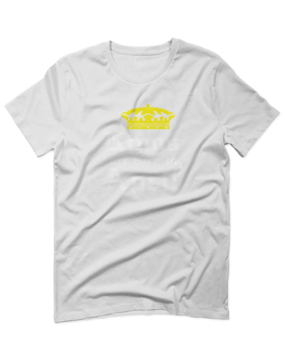 The Best Birthday Gift Kings are Born in April For men T Shirt