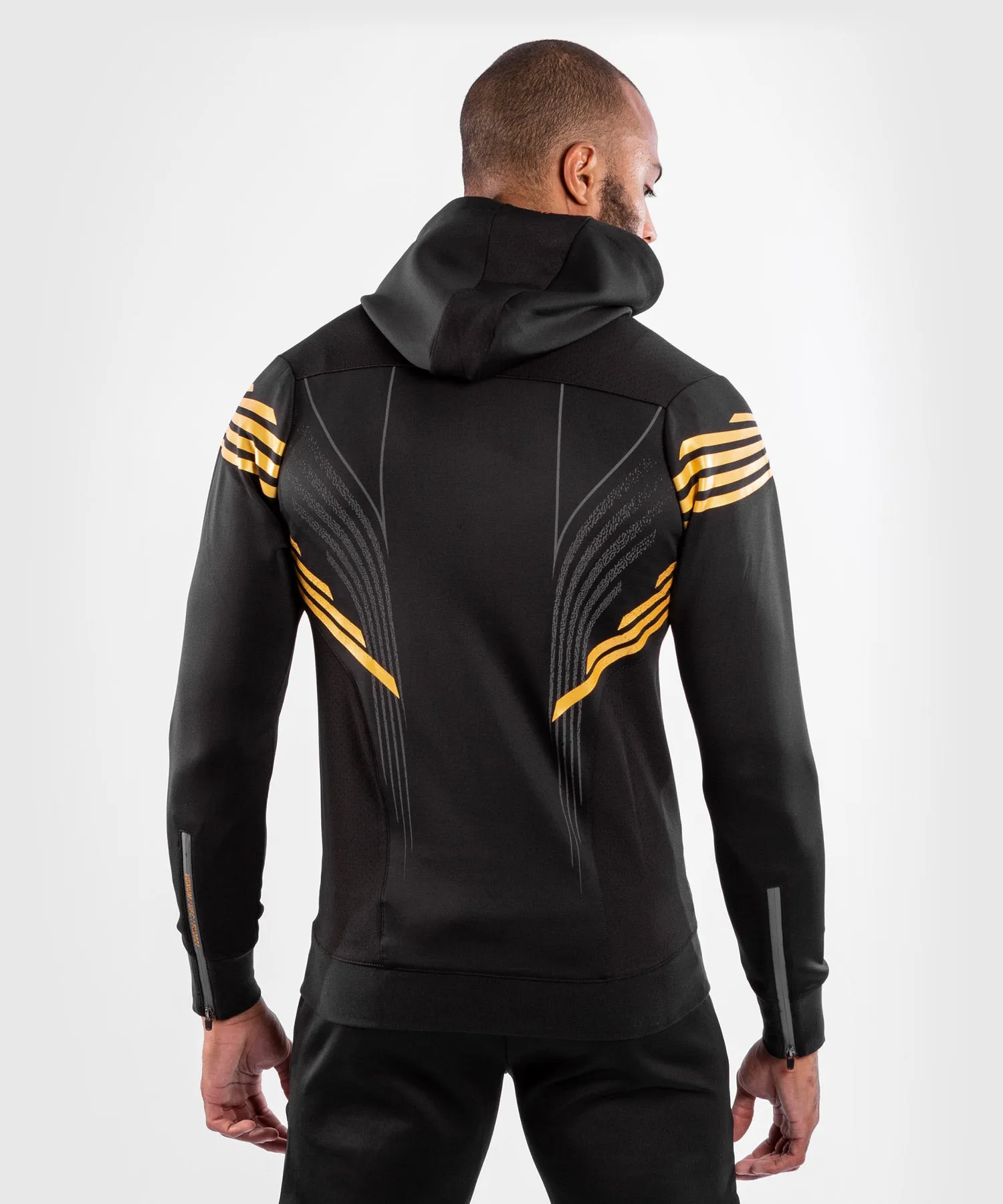 UFC Venum Gepersonaliseerd Authentic Fight Night Walkout Hoodie voor heren - Champion