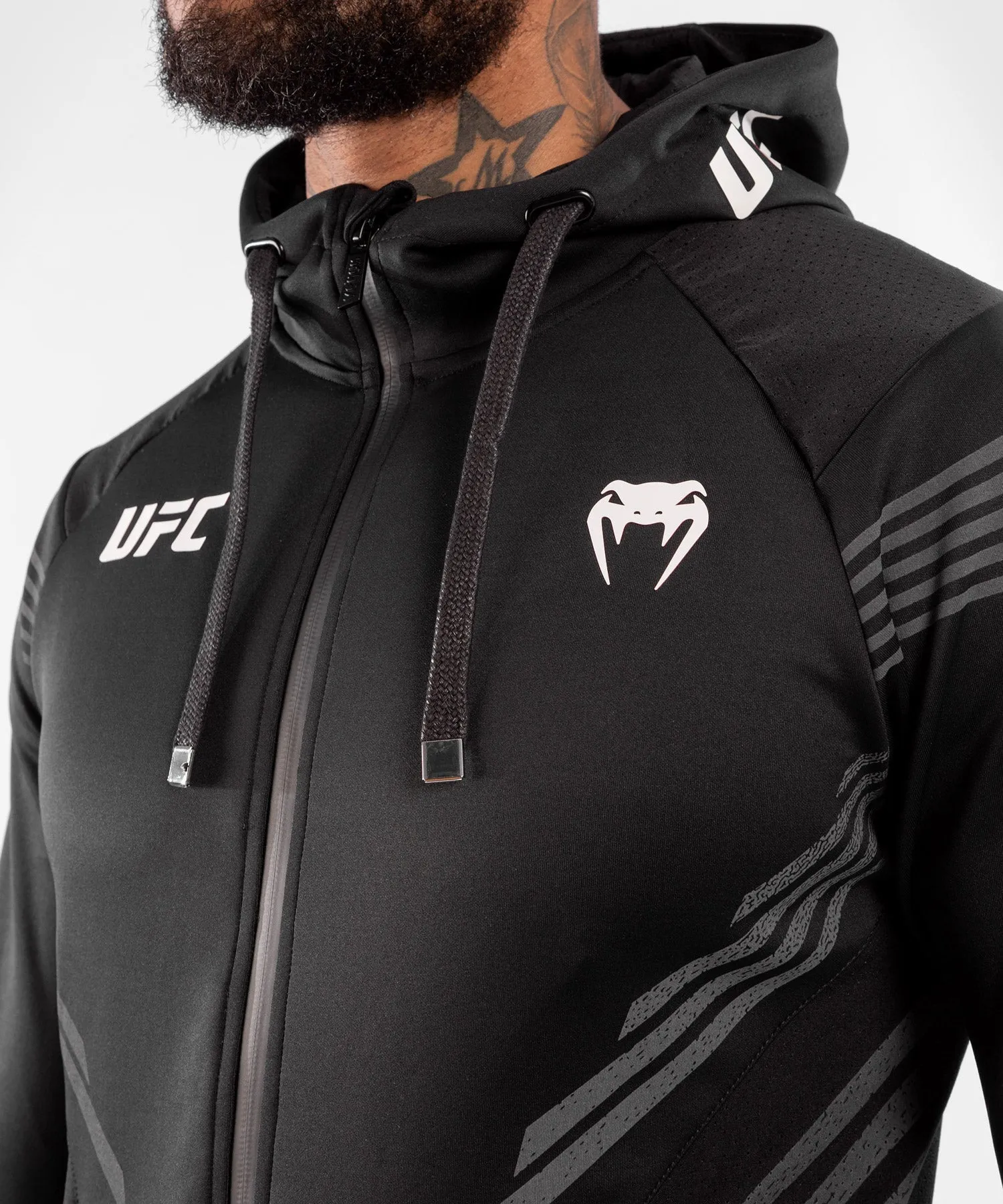 UFC Venum Personalisiert Authentic Fight Night Herren Walkout Hoodie - Schwarz