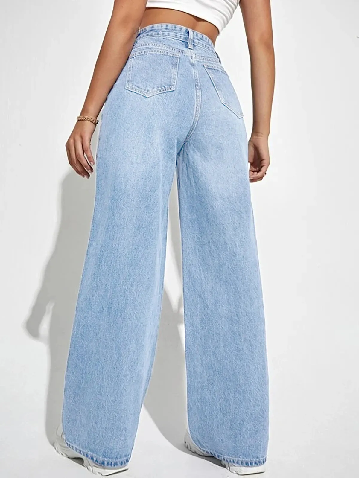 VIBRA™ HIGH-WAISTED WIDE-LEG JEANS