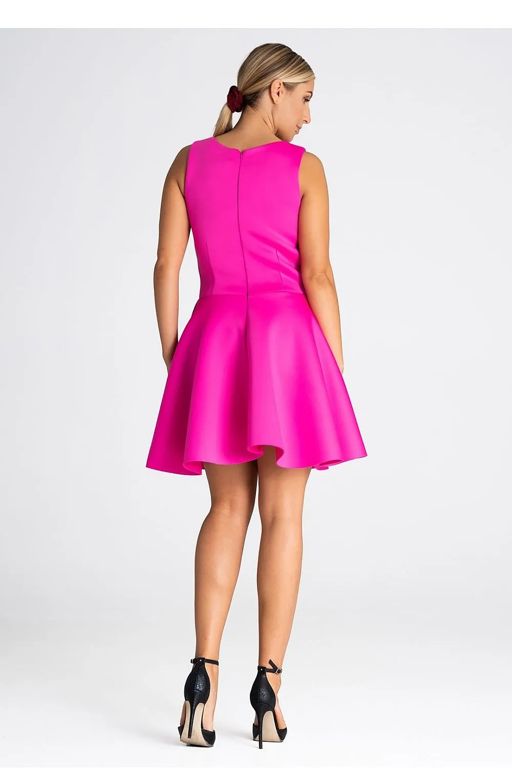 Women’s Cocktail Dress – Party Style – Sleeveless A-Line Mini Dress