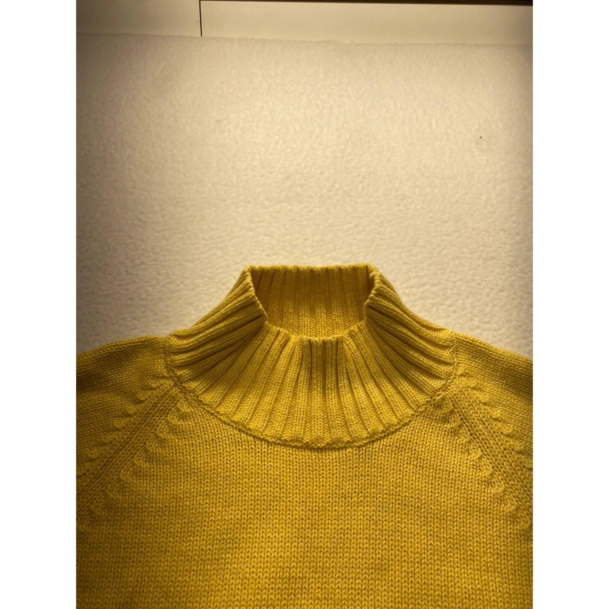 Women’s vintage lands end turtleneck #5751